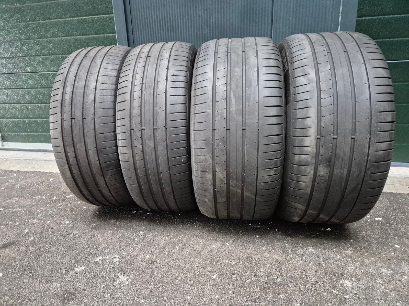 20inch BMW X5 G05 BREEDSET PIRELLI RUNFLAT Ster* RSC, Auto-onderdelen, Ophalen, 305 mm, Band(en), 20 inch