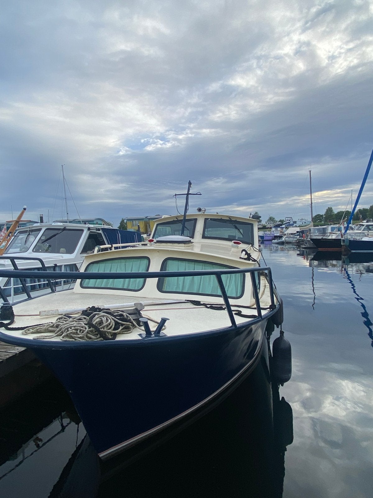 Nette Kajuitboot met Binnenboordmotor en Toilet, Overige merken, 70 cm, Diesel, 8 m