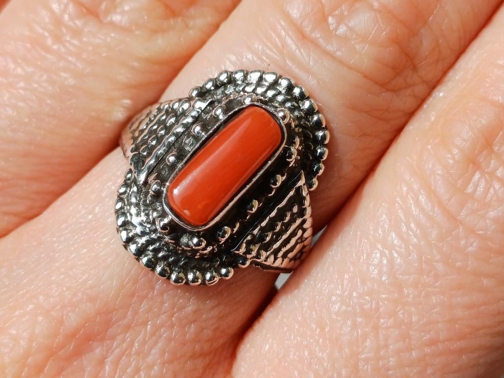 Vanoli 925 zilveren ring met bloedkoraal maat 17,5, Daiva1973@hotmail.com, Vanoli, Amsterdam, Nieuw