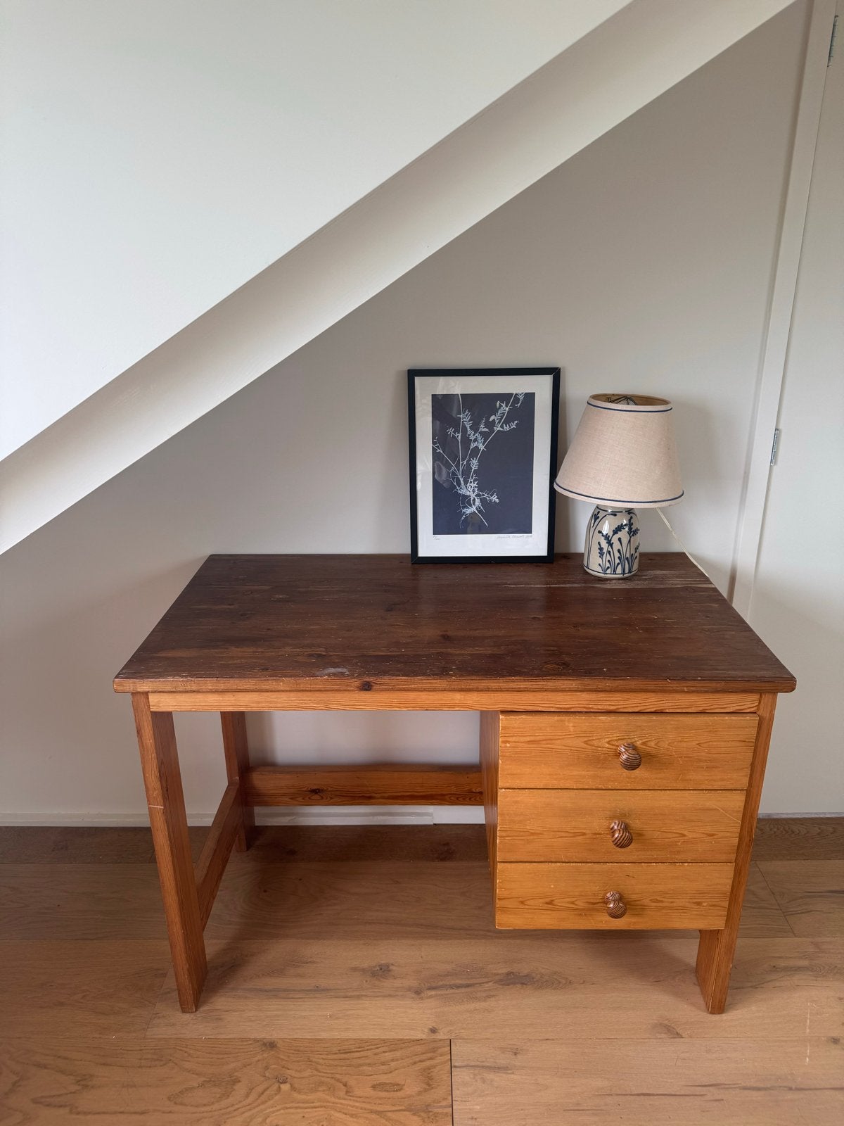 Houten bureau met lades - 110x59x75 cm, Ophalen, Gebruikt, 110 cm, Kinderbureau