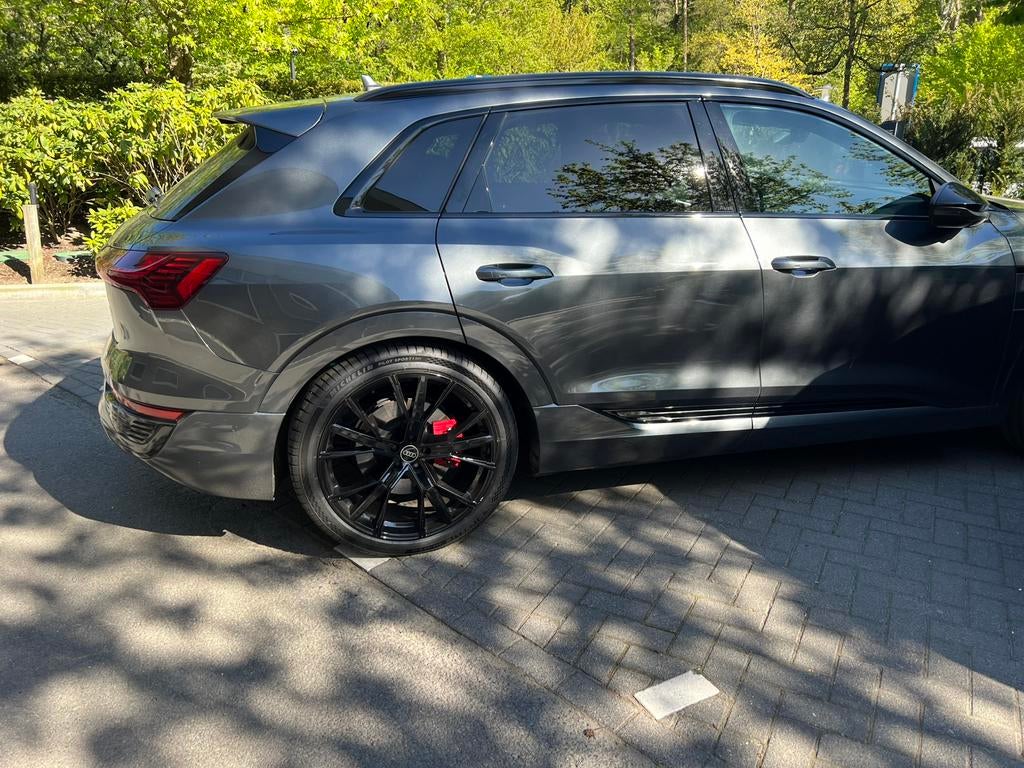 Audi Q8 velgen met Continental winterbanden 285/45 R21, Auto-onderdelen, Banden en Velgen, Gebruikt, 285 mm, Banden en Velgen