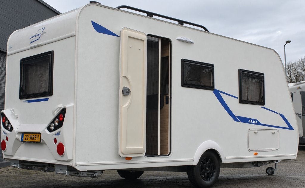 Caravan te huur, 4 stuks AIRCO, mover vanaf €500 p/m