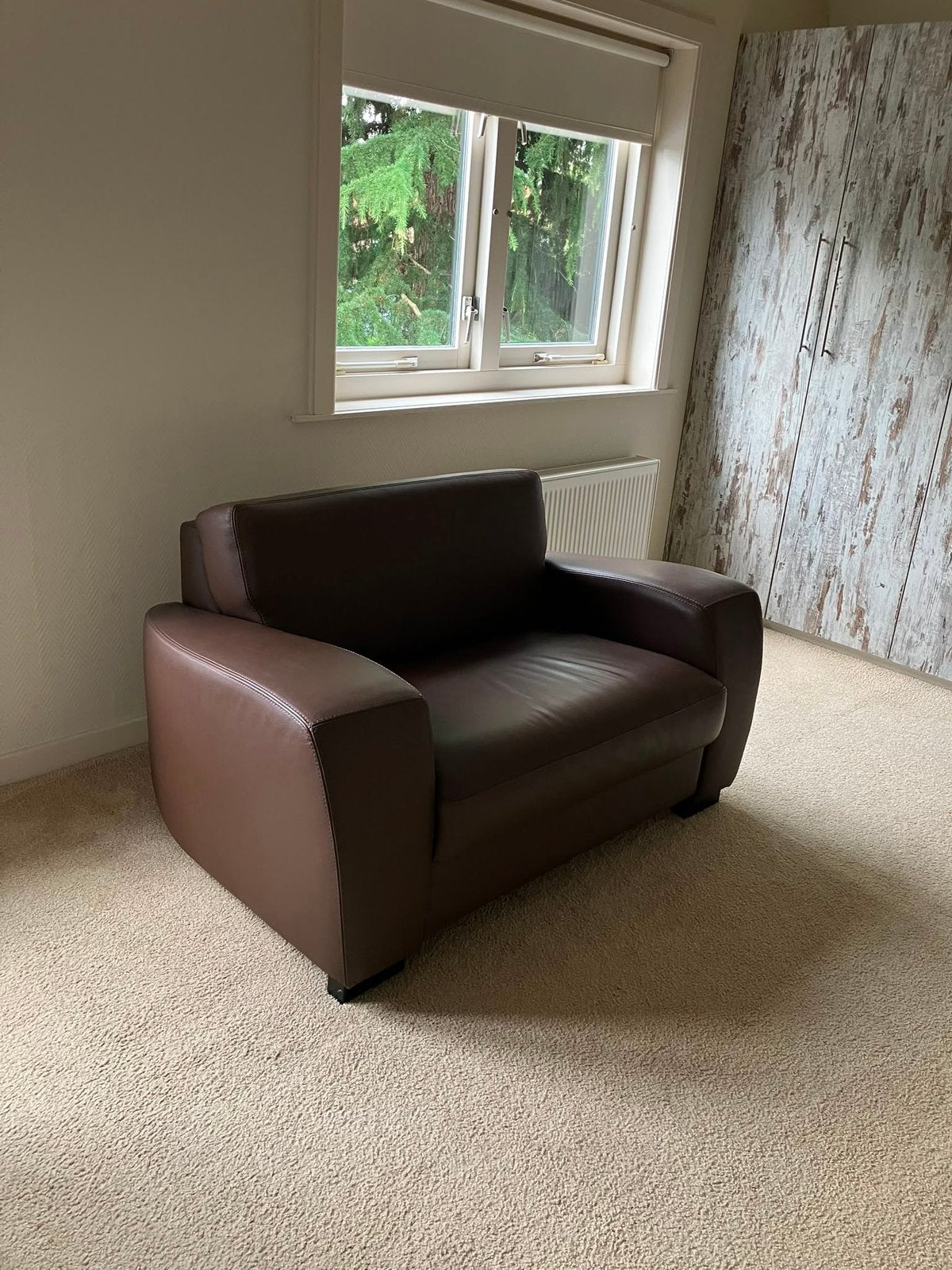 Stoel / Fauteuil imitatie leer, Ophalen, Eenpersoons, Zo goed als nieuw, Minder dan 150 cm