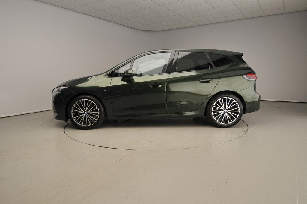 BMW 2-serie Active Tourer 218d Automaat | M Sportpakket | Ha, Auto's, BMW, 150 pk, Origineel Nederlands, Bedrijf, Diesel
