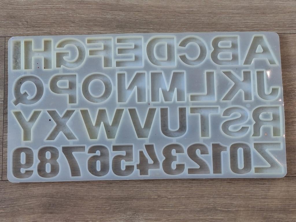 Epoxy mal / gietmal - alfabet en cijfers, Ophalen of Verzenden