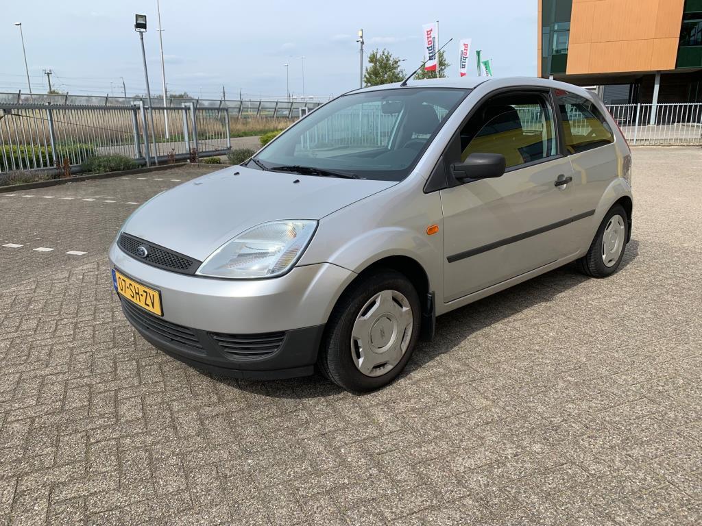 Ford Fiesta 1.3 Style Zilver 2006 Stuurbekr. NAP!, 1299 cc, 4 cilinders, Origineel Nederlands, Bedrijf