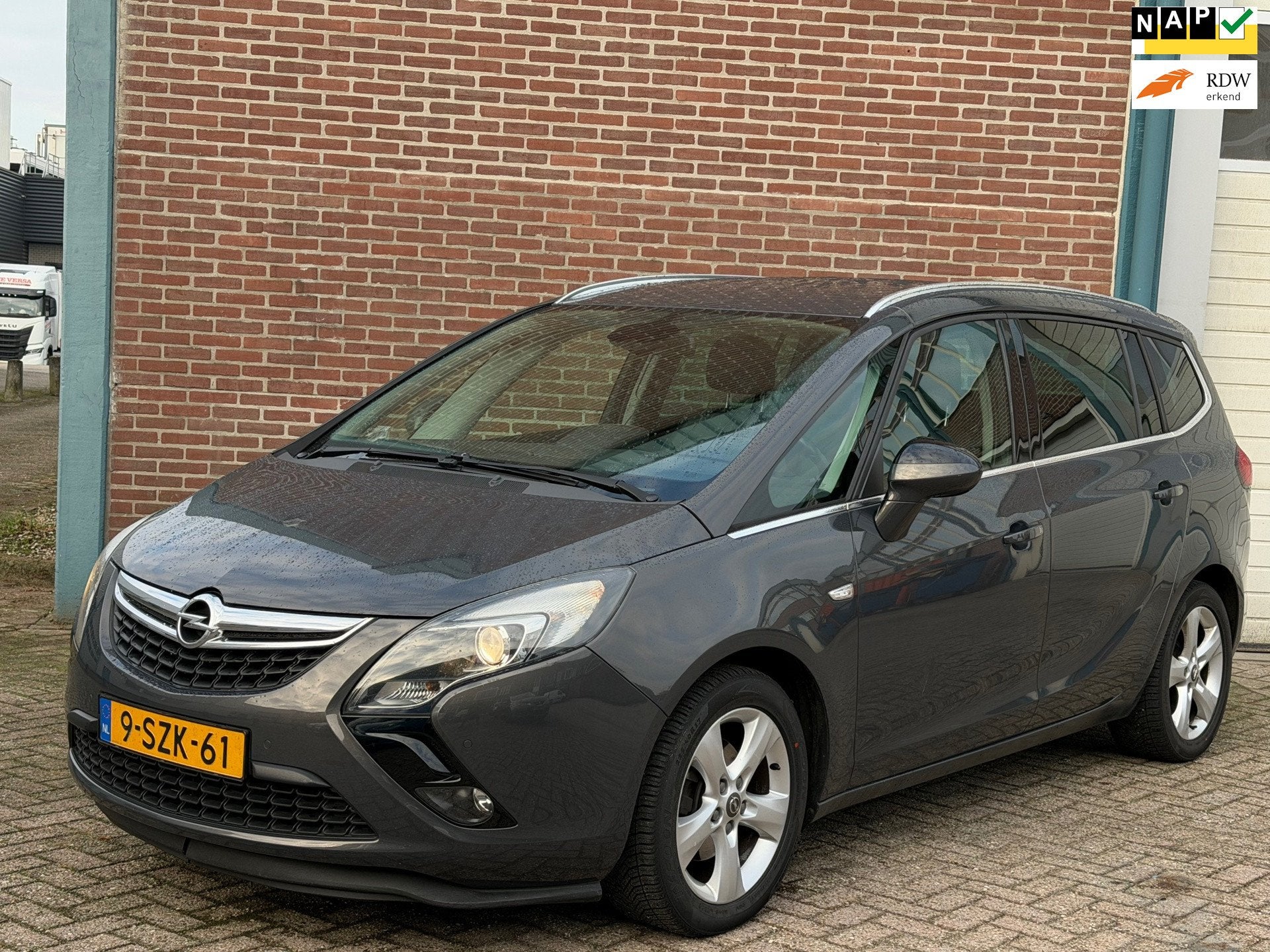 Opel Zafira Tourer 1.6 CDTI Business+ 7p | Nap | Netjes | Le, 136 pk, Gebruikt, Euro 6, 4 cilinders