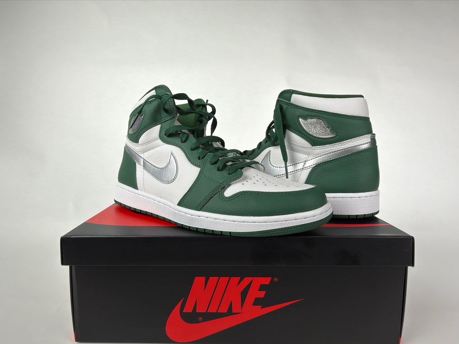 Nike Air Jordan 1 Retro High OG Gorge Green, Ophalen, Nieuw, Overige kleuren, Sneakers of Gympen
