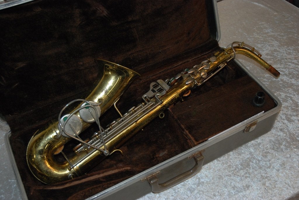 Buescher Aristocrat Alt Saxofoon met koffer   <26260152>, Gebruikt, ., Ophalen of Verzenden, .