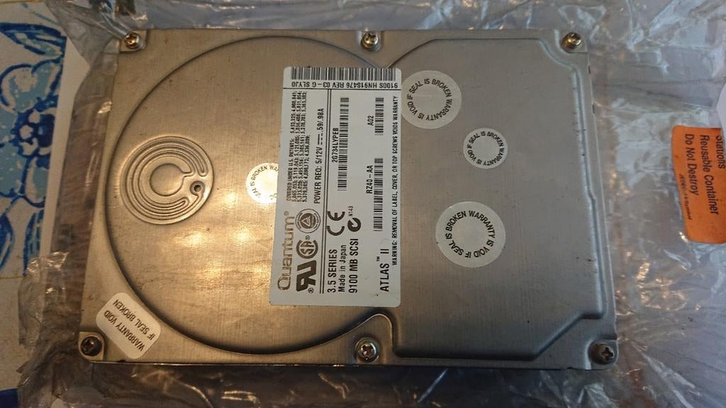 Quantum Atlas 9,1 Gb 50 pins scsi harddisk, 9,1 Gb, Intern, HDD, Nieuw
