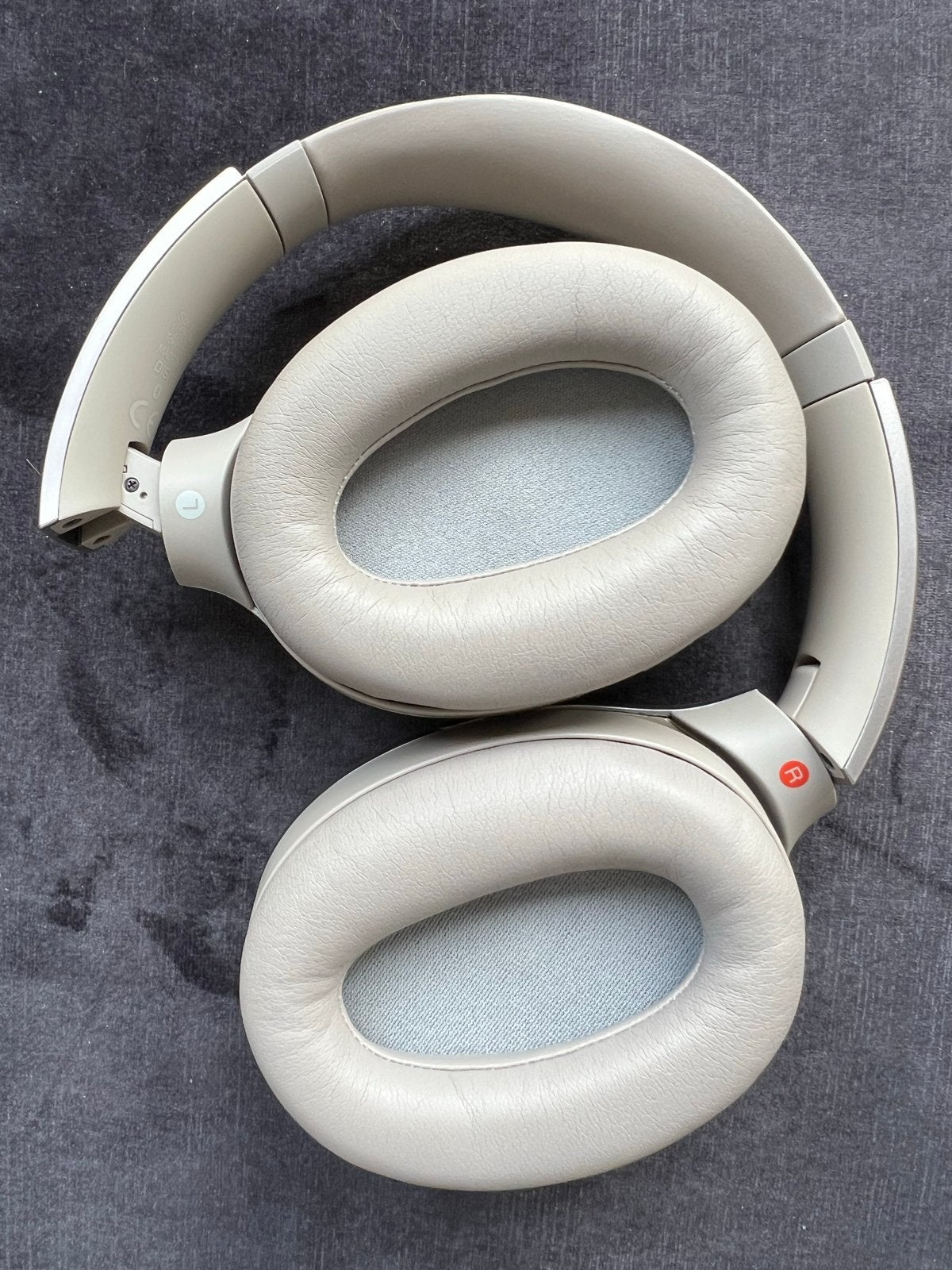 Sony WH-1000XM2 Draadloze Noise-Cancelling Hoofdtelefoon, Audio, Tv en Foto, Koptelefoons, Ophalen of Verzenden, Zo goed als nieuw