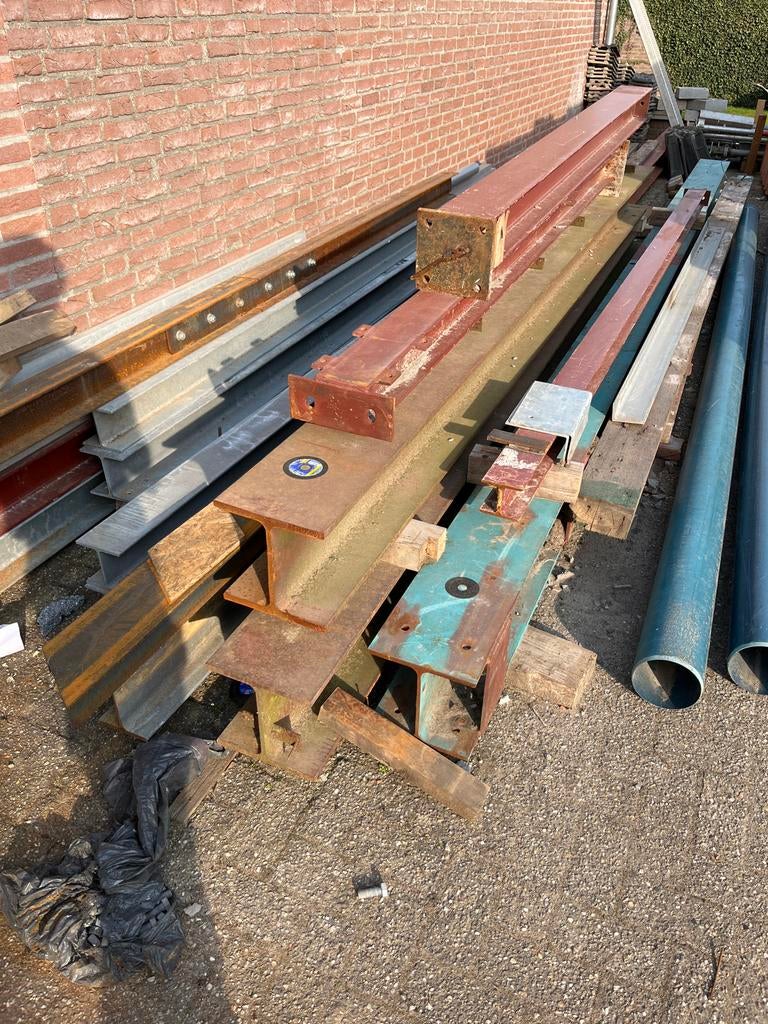 Stalen balken heb 240, 1x 400cm, Doe-het-zelf en Verbouw, Metalen, Ophalen, Gebruikt, IJzer