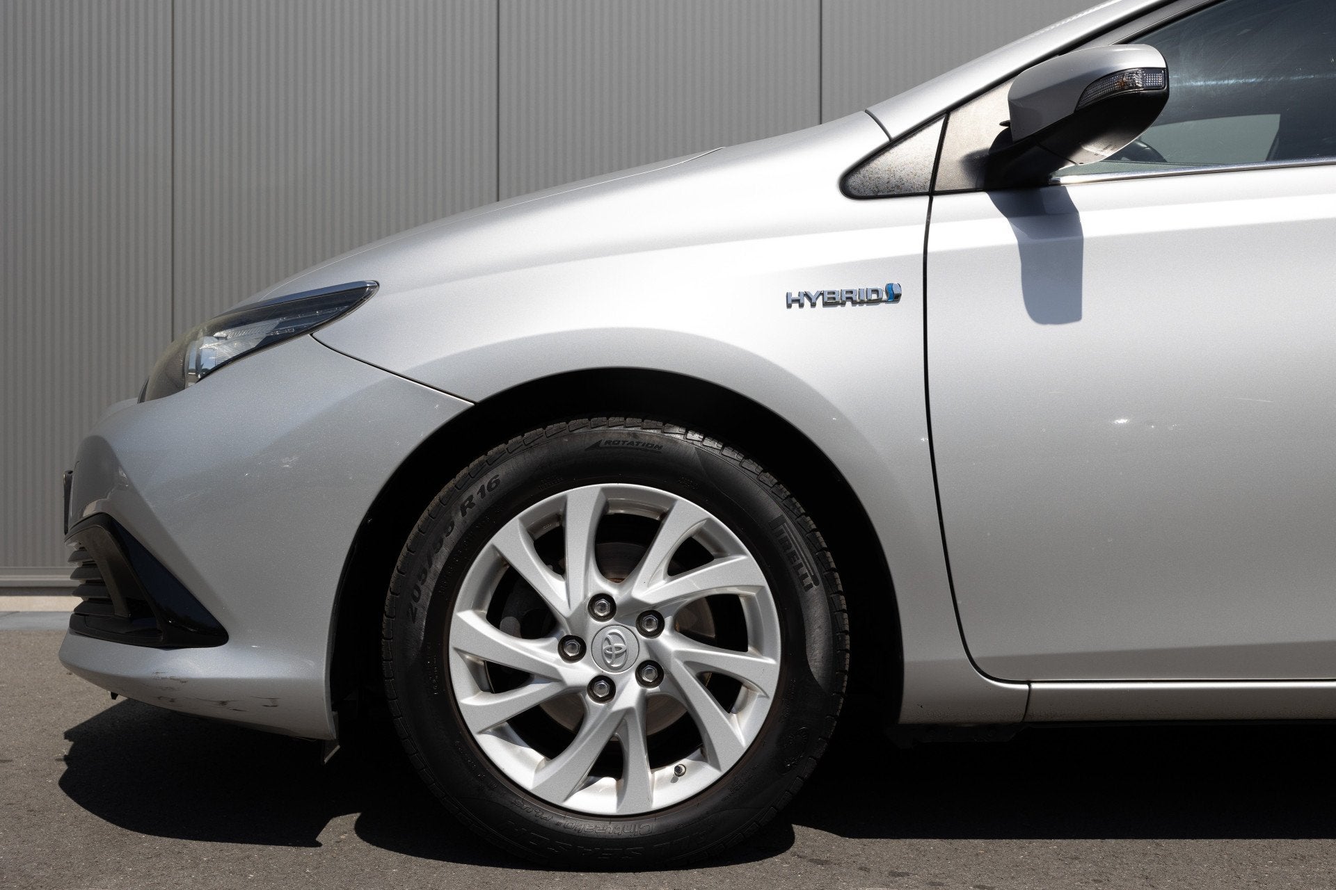 Toyota Auris 1.8 Hybrid Dynamic | CAMERA | TREKHAAK |, Gebruikt, Hybride Elektrisch/Benzine, 81 pk, Te koop