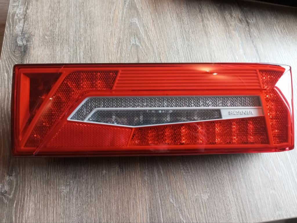 Scania achterlichten nieuw, Ophalen, Nieuw