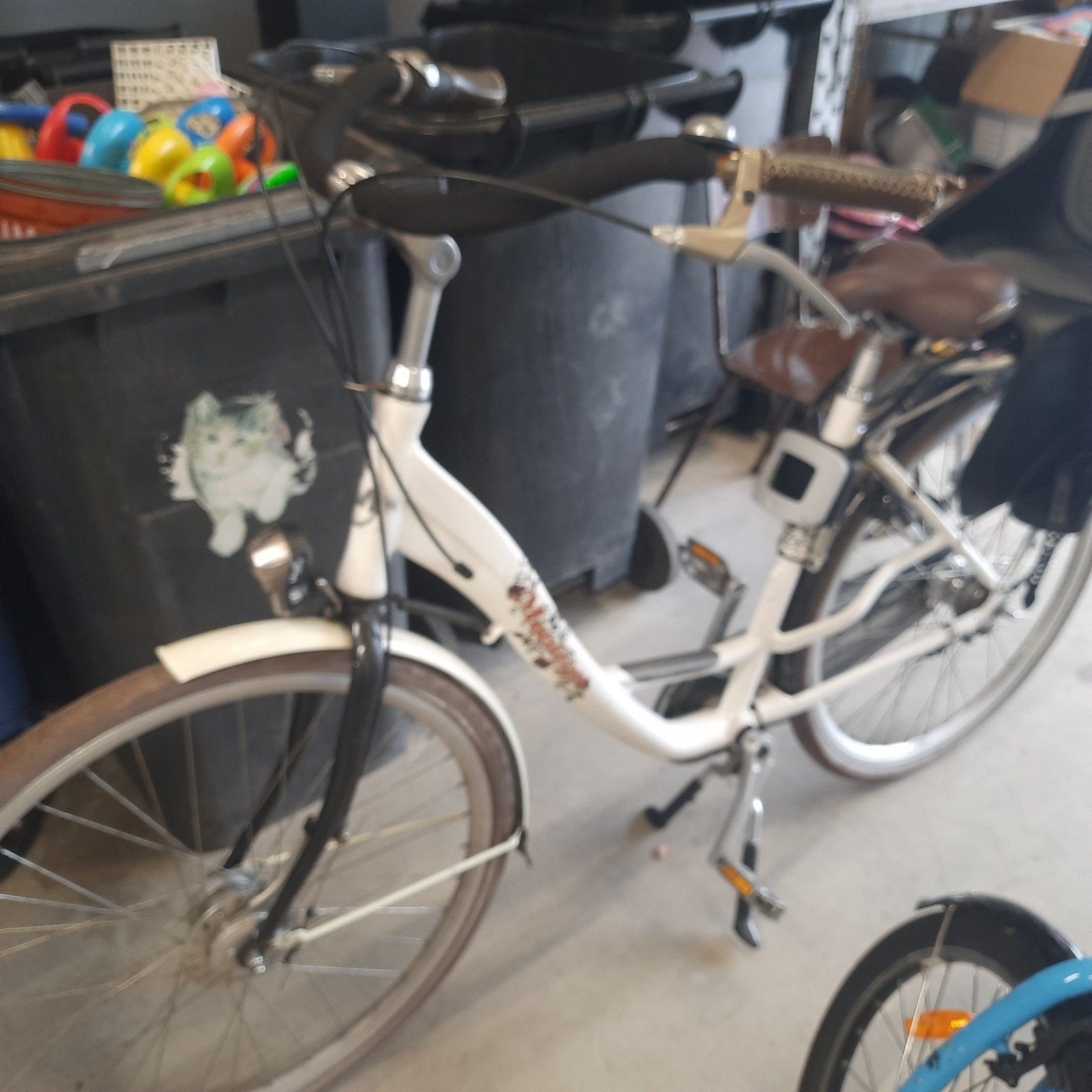 Montego damesfiets  mamafiets- wit met bruin zadel, Gebruikt, Velgrem, Versnellingen, 50 tot 53 cm