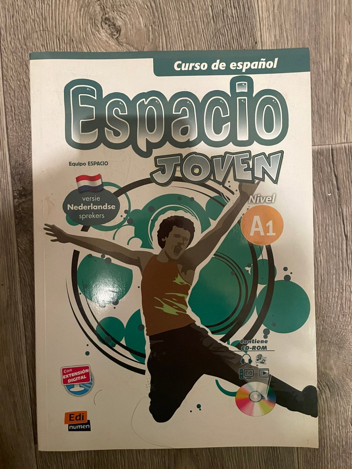 Spaanse lesboek Espacio Joven A1 - Nederlandse editie, Boeken, Ophalen of Verzenden, Nieuw, Overige niveaus, Overige vakken