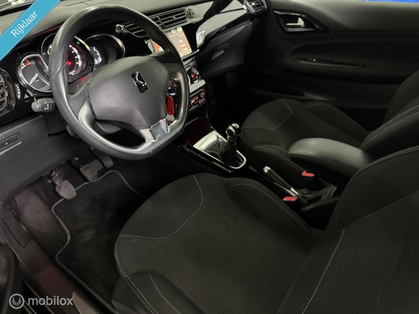Citroen DS3 1.2 VTi So Chic|Clima|Cruise|Navi|Bluetooth|PDC|, Auto's, Citroën, Voorwielaandrijving, Euro 5, Gebruikt, 31 €/maand
