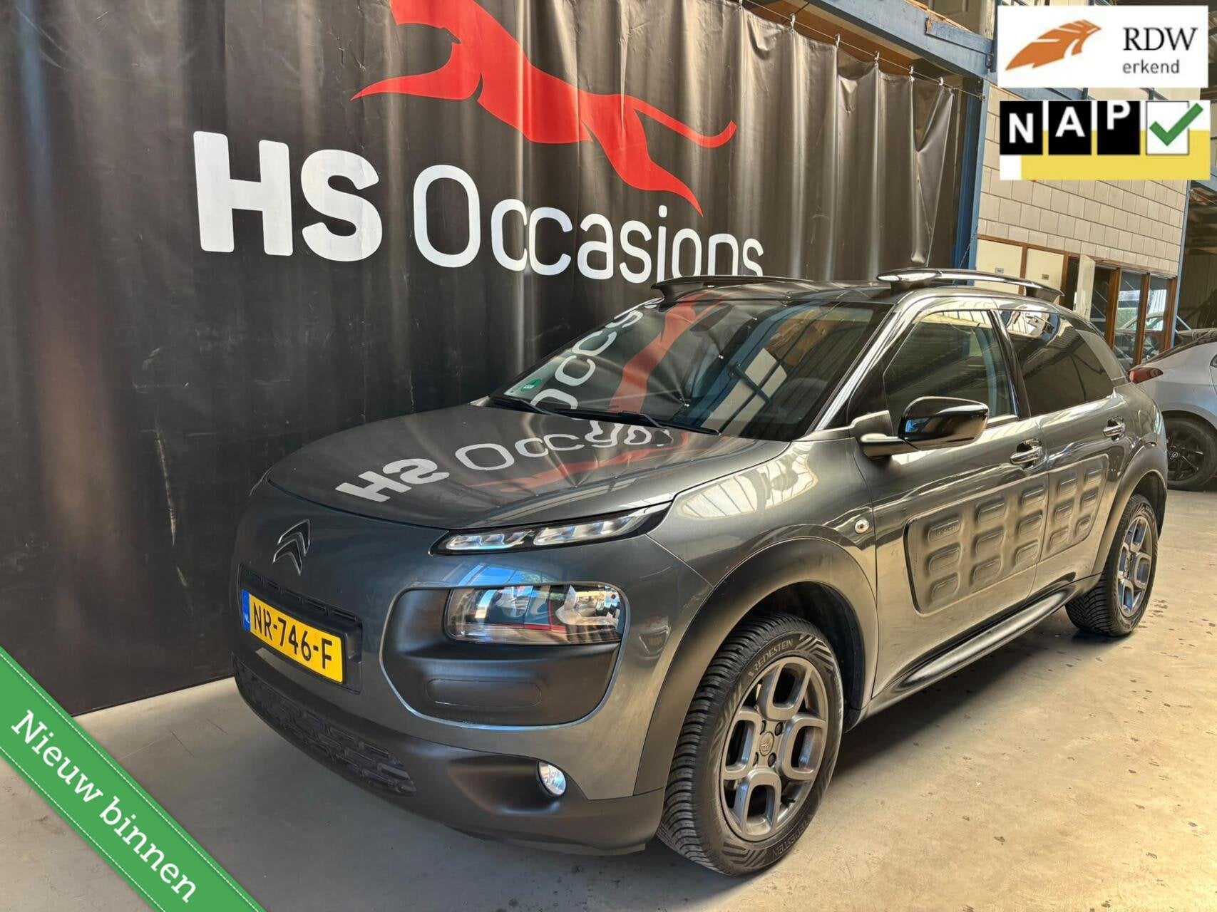 Citroën C4 Cactus 1.2 PureTech Camera/Airco/nap/met boeken, Voorwielaandrijving, Stof, Gebruikt, 1199 cc
