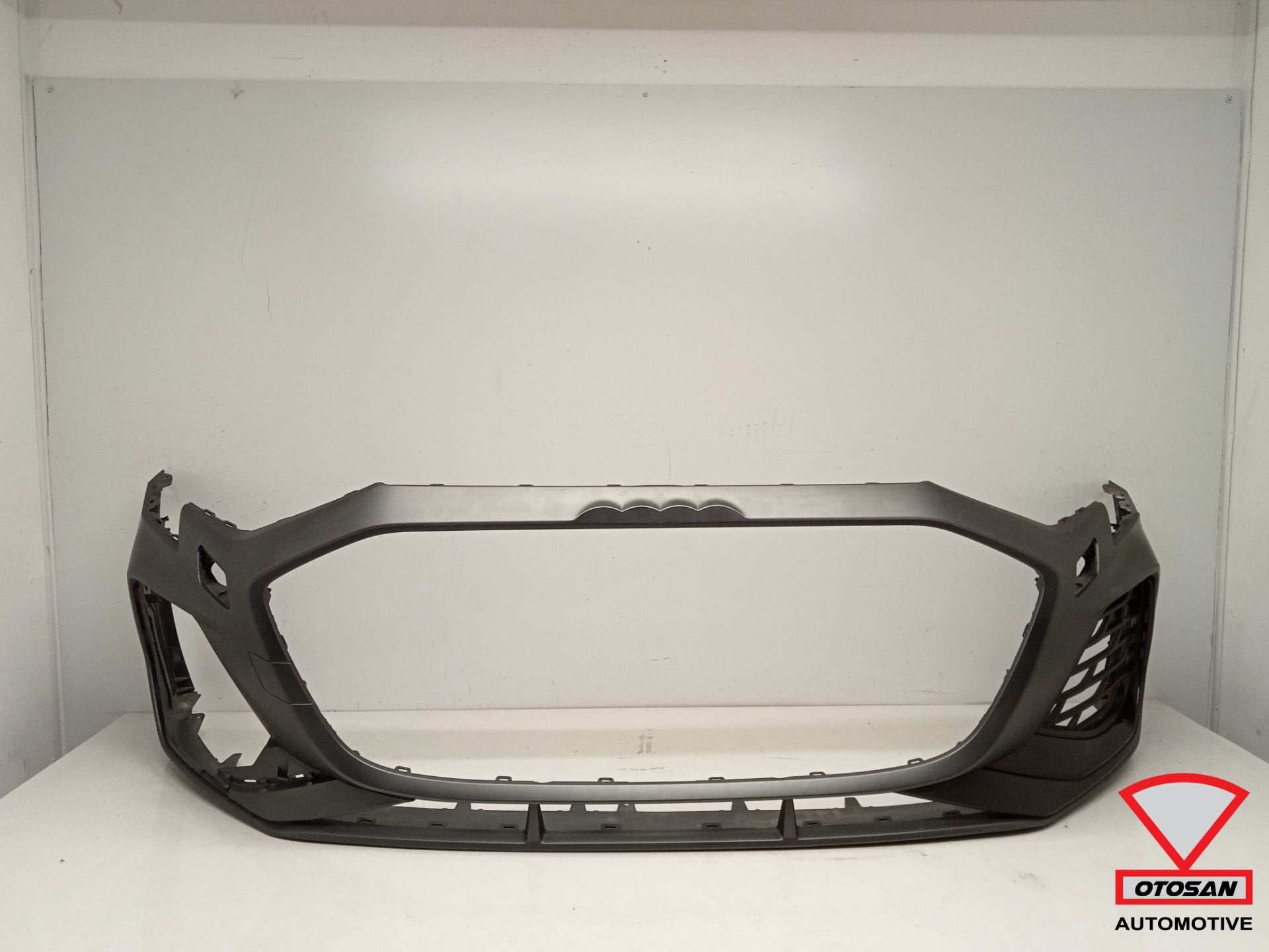 Audi A3 S3 8Y Facelift Voorbumper Bumper S-Line 2024+ 6x PDC