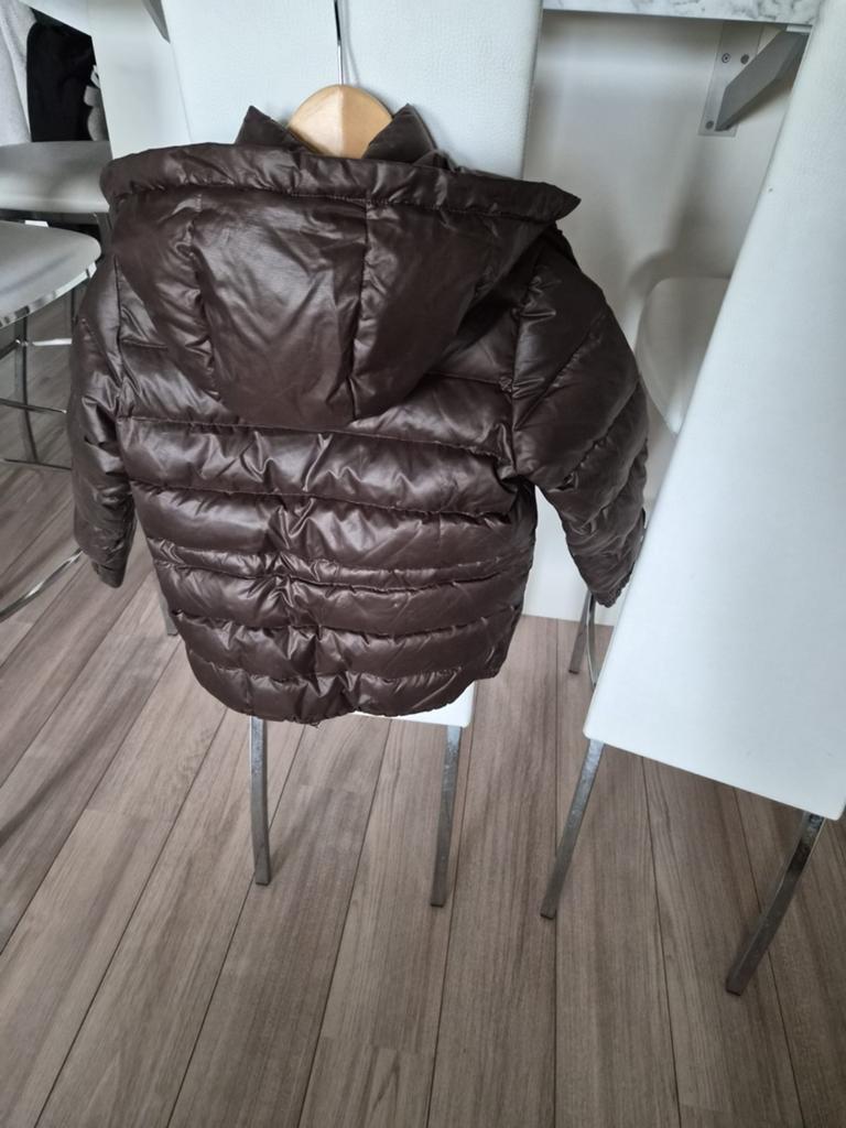 Moncler Kinder Donsjas Bruin - Maat 116, Kinderen en Baby's, Ophalen, Gebruikt, Moncler, Jongen of Meisje