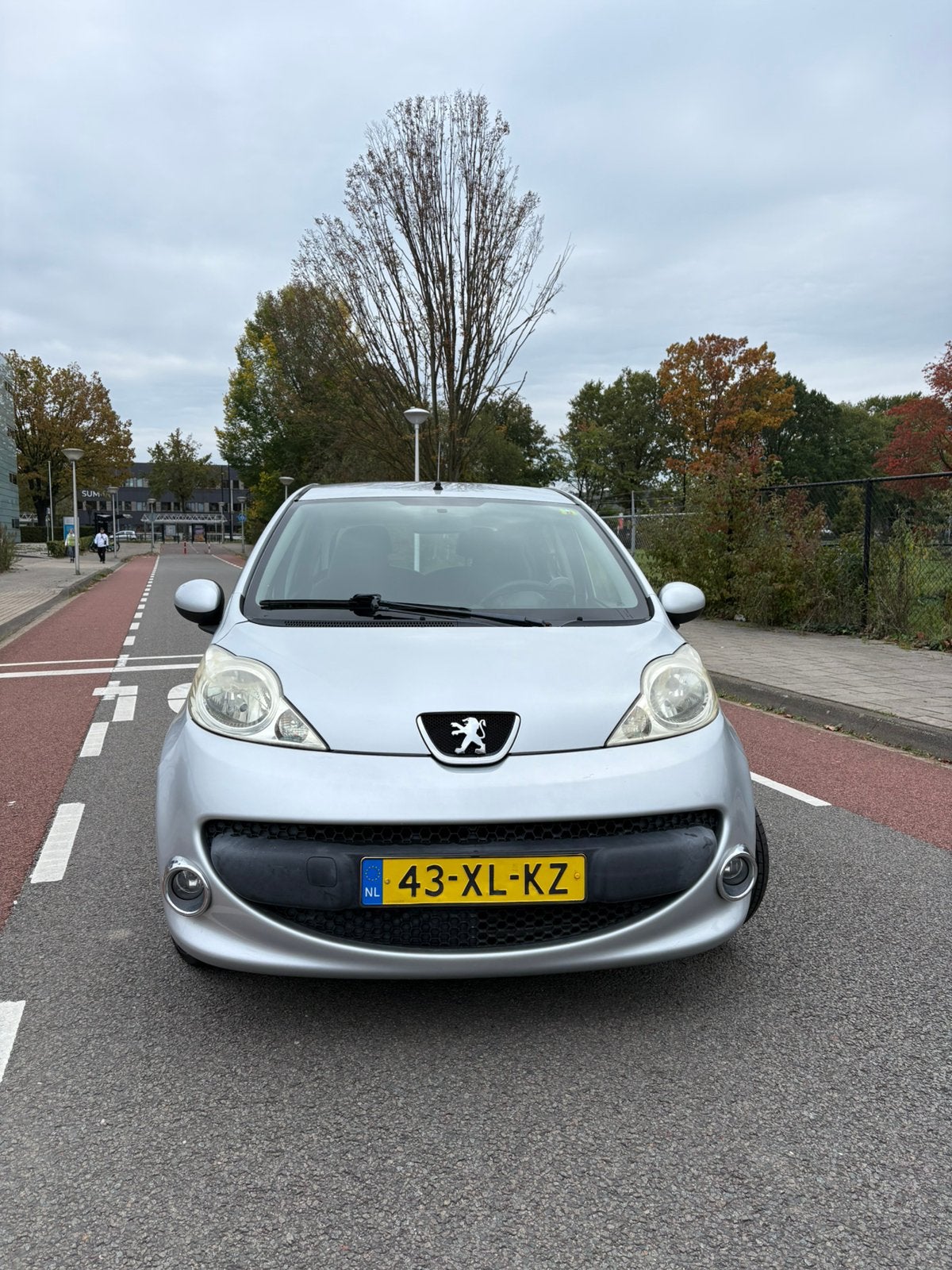 Peugeot 107 1.0 12V 5DR 2005 Grijs, Voorwielaandrijving, 4 stoelen, 68 pk, Handgeschakeld