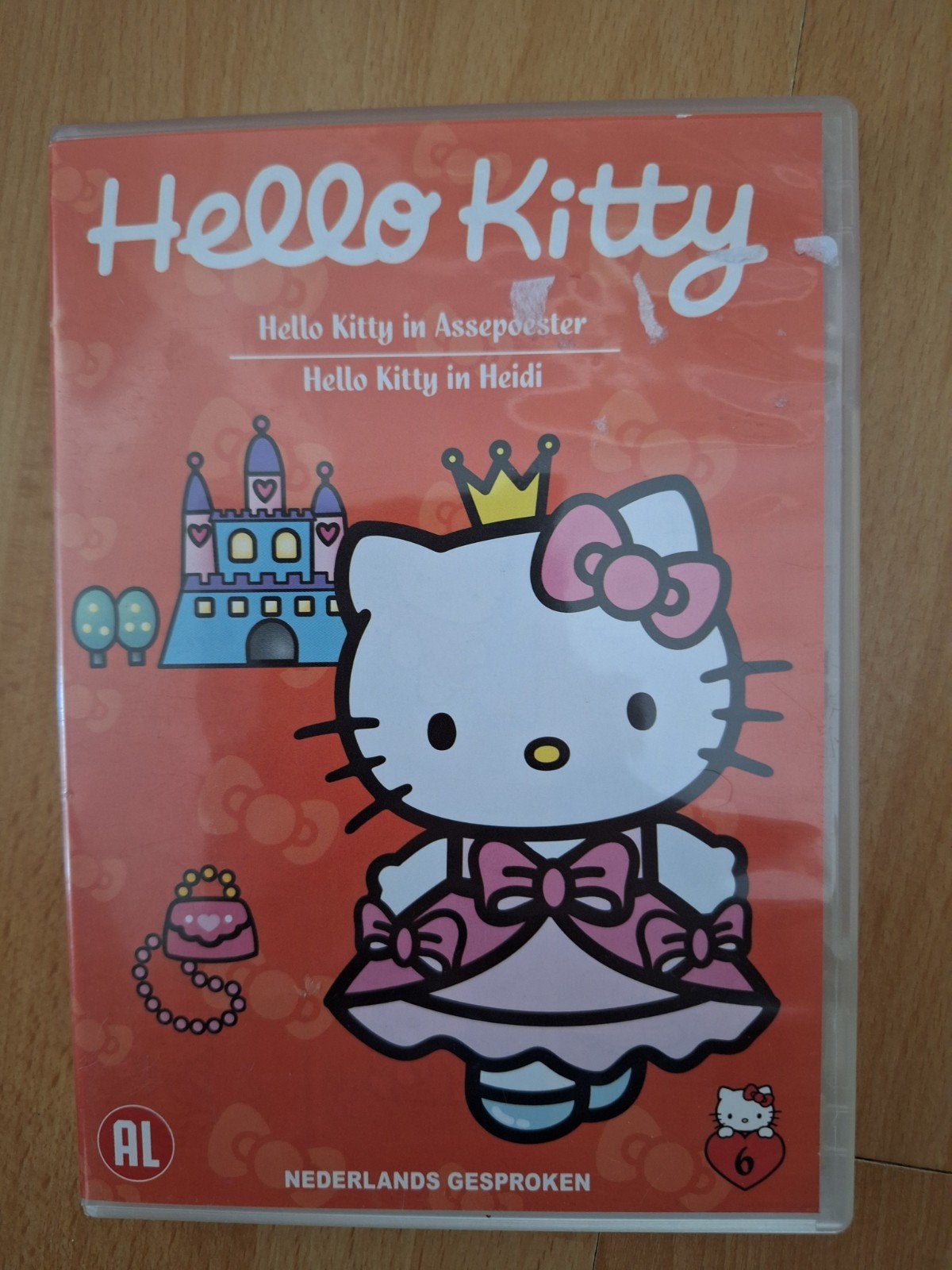 Hello Kitty DVD's - Assepoester, Heidi & Paradijs, Gebruikt, Animatie, Alle leeftijden, Film