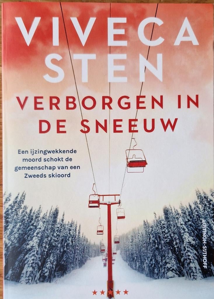 Viveca Sten - Verborgen in de Sneeuw, Boeken, Ophalen of Verzenden, Gelezen, Viveca Sten, Scandinavië