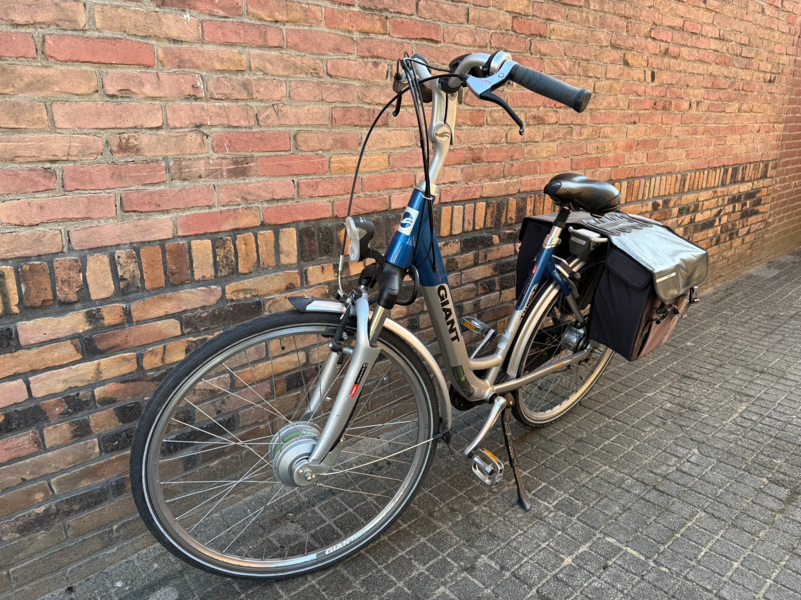 Giant Twist elektrische fiets ( nette staat ), Ophalen, Zo goed als nieuw, Giant