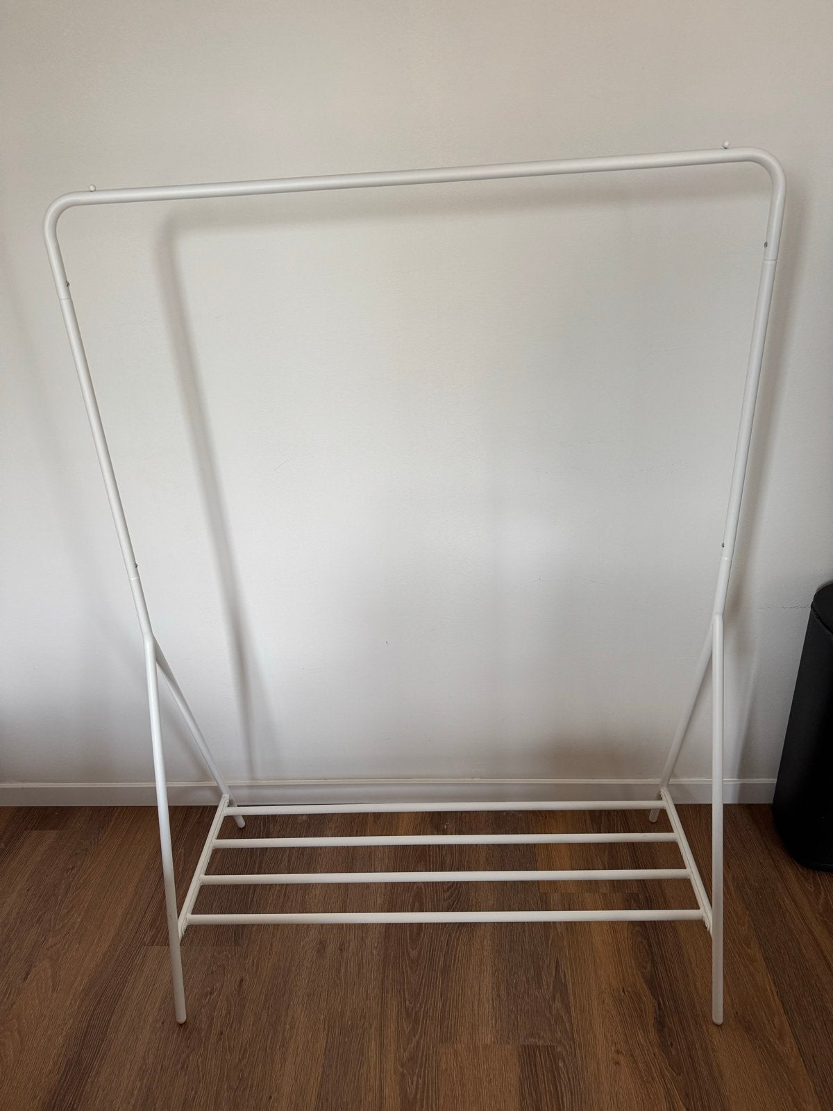 Wit kledingrek met opbergplank, Ophalen, Zo goed als nieuw