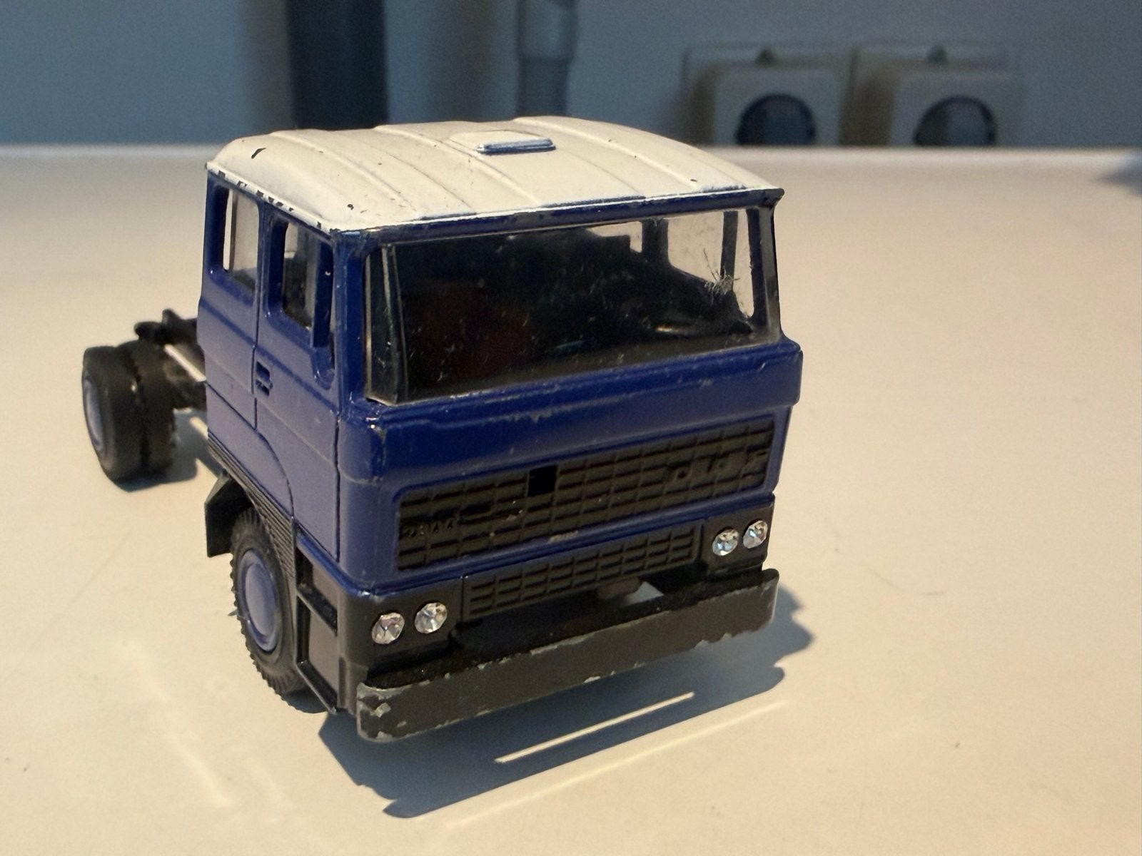 Lion car. Daf truck 1:50, Ophalen of Verzenden, Gebruikt, Bus of Vrachtwagen, Lion Toys