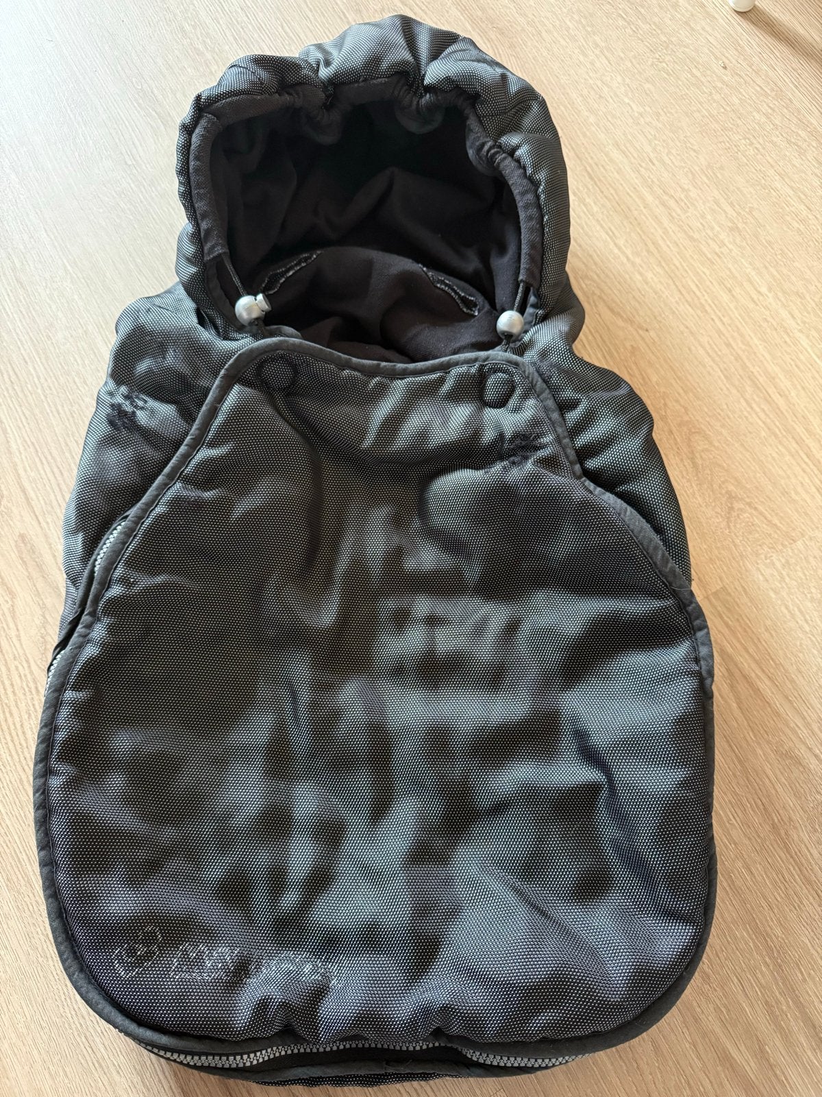 Maxi cosi Slaapzak voor baby's - Zwart, Kinderen en Baby's, Dekens, Slaapzakjes en Inbakerproducten, Ophalen of Verzenden, Zo goed als nieuw