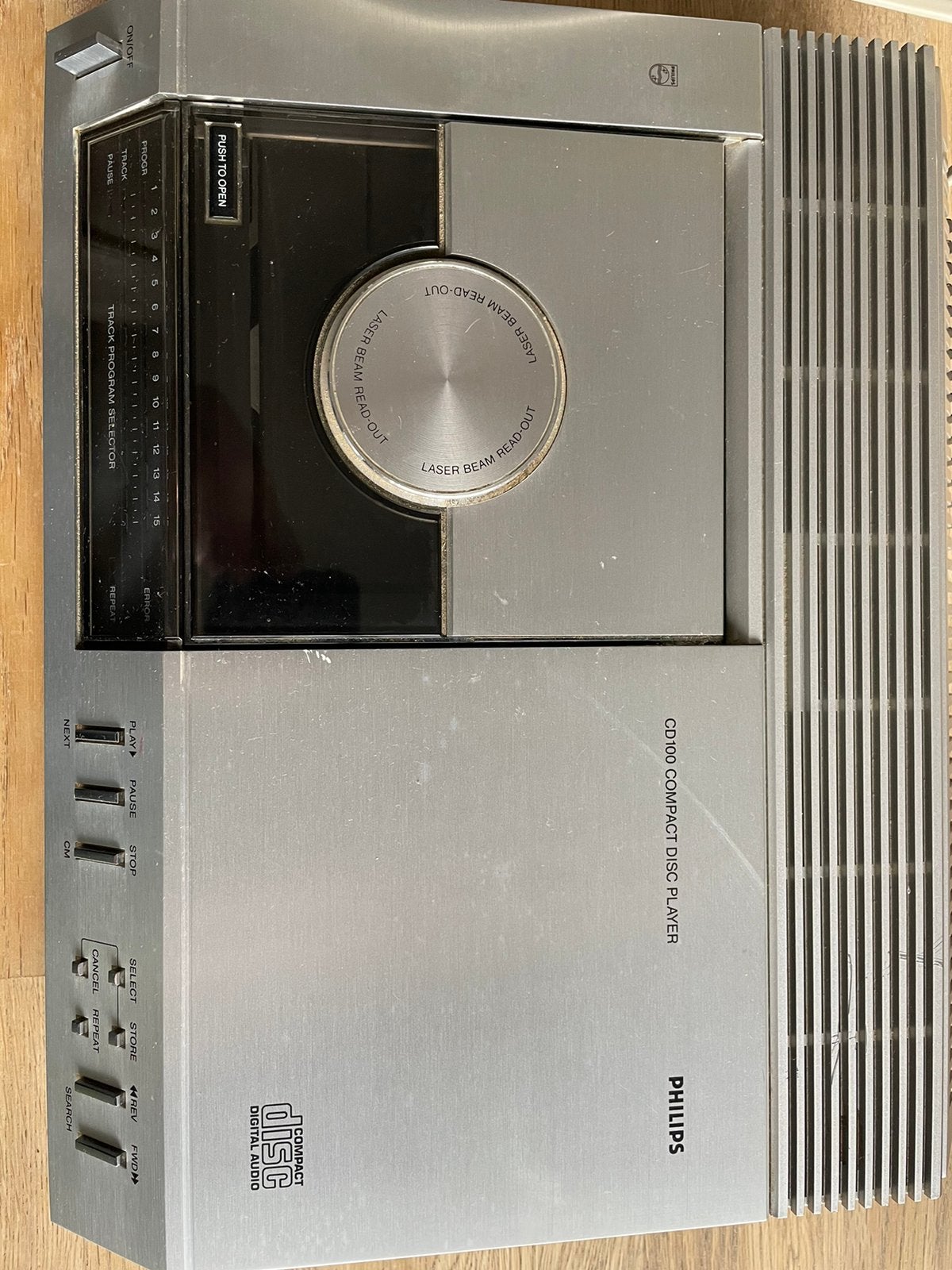 Philips CD 100, Ophalen of Verzenden, Gebruikt