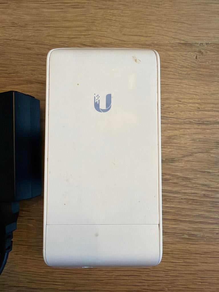 Ubiquiti NanoStation loco m2 met poe injector, Ophalen, Gebruikt