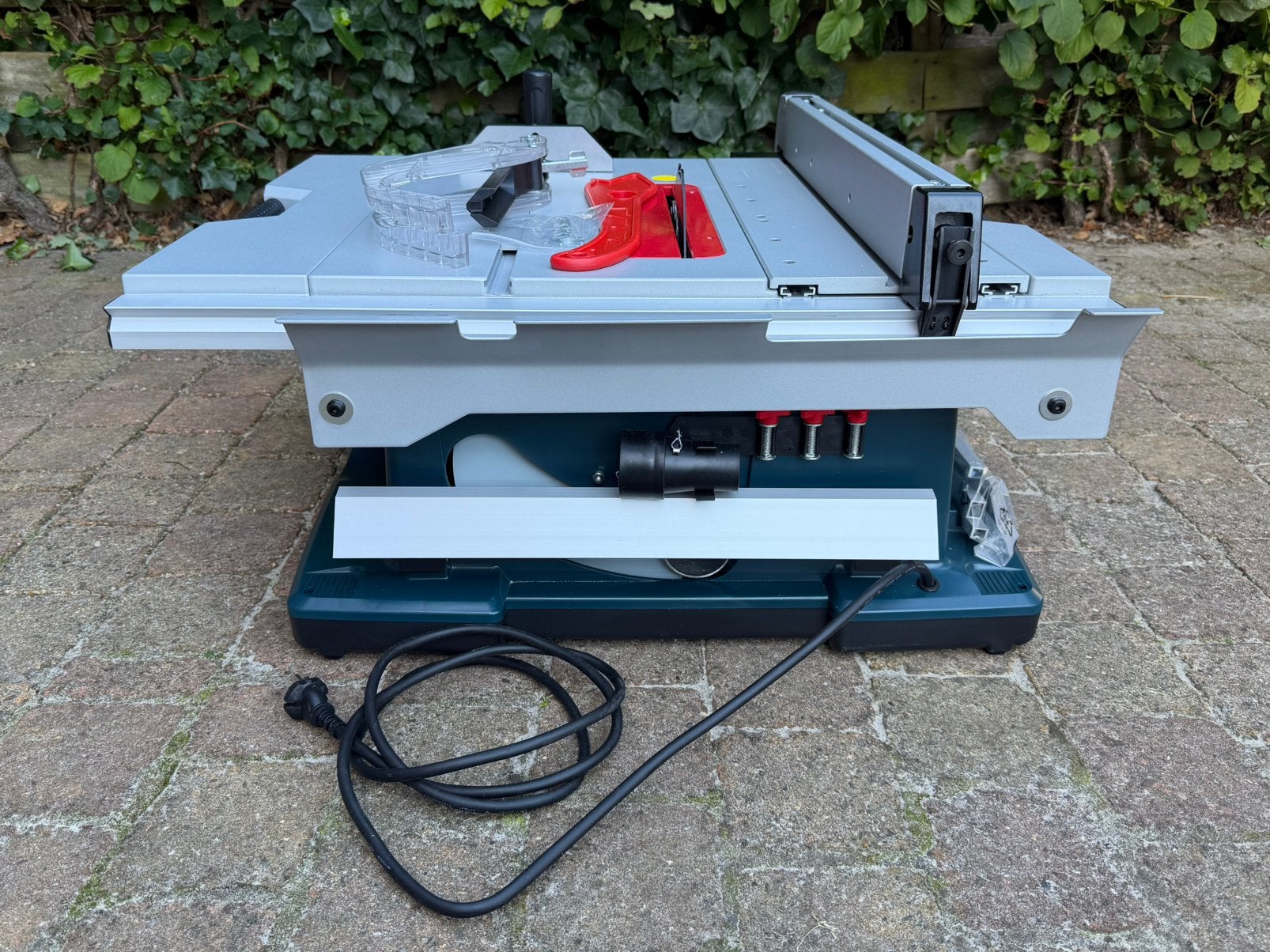 Bosch Blauw GTS 10 XC zaagtafel. Diam. zaagblad 254 mm, Ophalen, Cirkelzaag, 70 mm of meer, Zo goed als nieuw