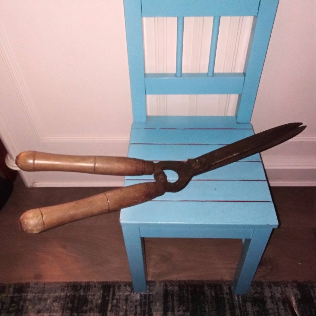 Antieke handheggenschaar, Ophalen