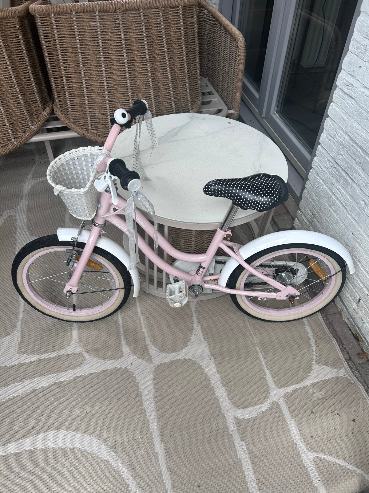 Roze kinderfiets 16 inch met mandje en zijwieltjes, Ophalen, Zijwieltjes, Velgrem, 16 tot 20 inch