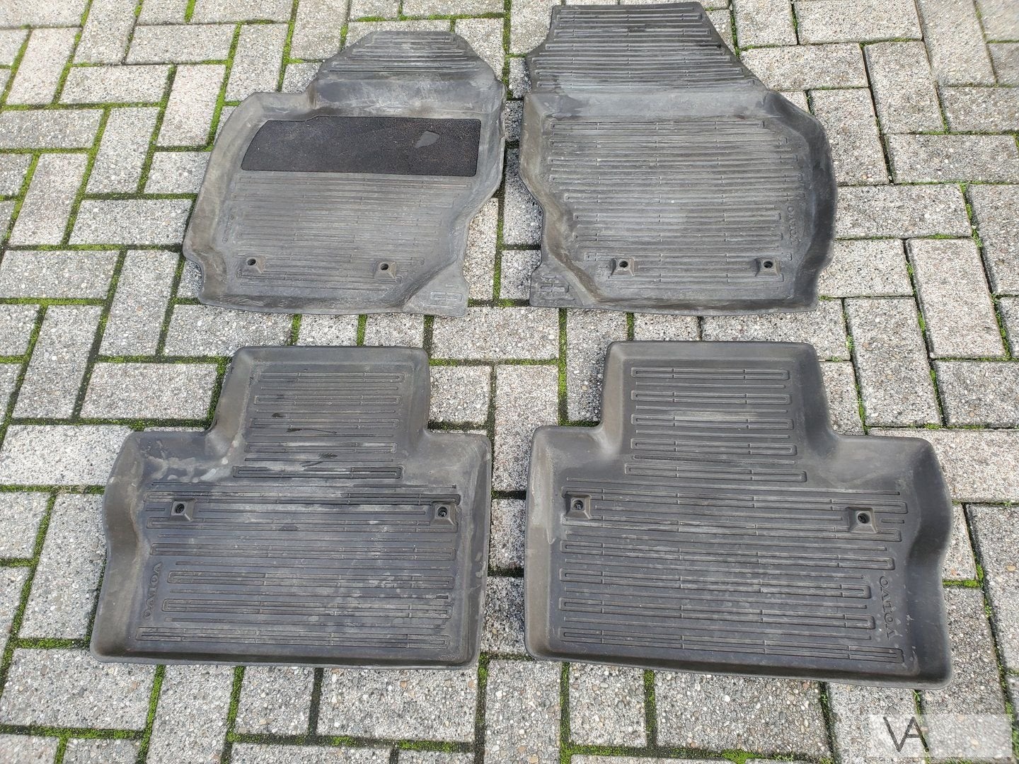 Volvo V70 xc70 S80 2007 - 2016 mattenset rubber €50 winter, Auto-onderdelen, Interieur en Bekleding, Volvo, Gebruikt, Ophalen of Verzenden