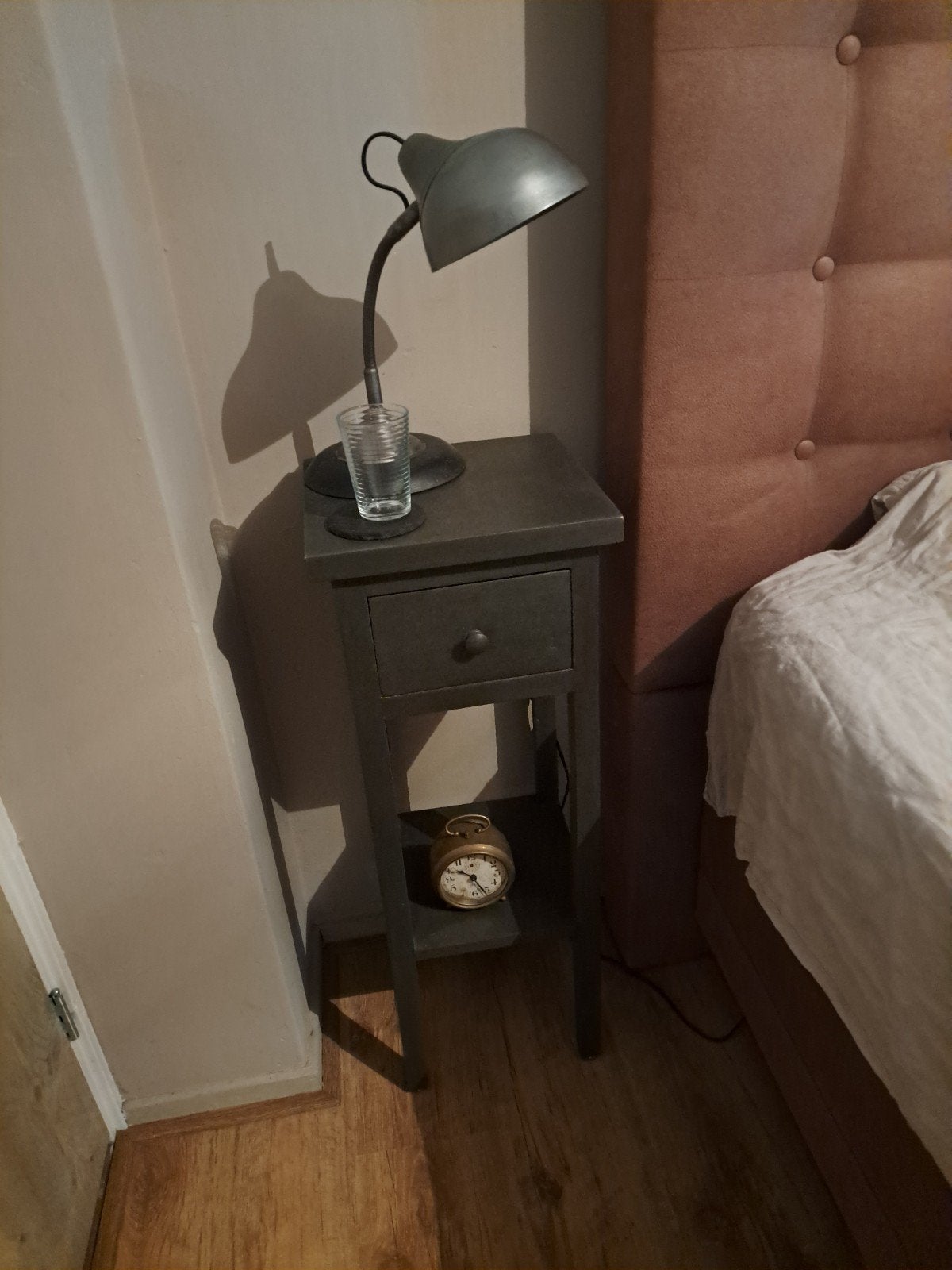 Nachtkastje,tafeltje halkastje grijs sober,landelijk, Ophalen, X, X, X