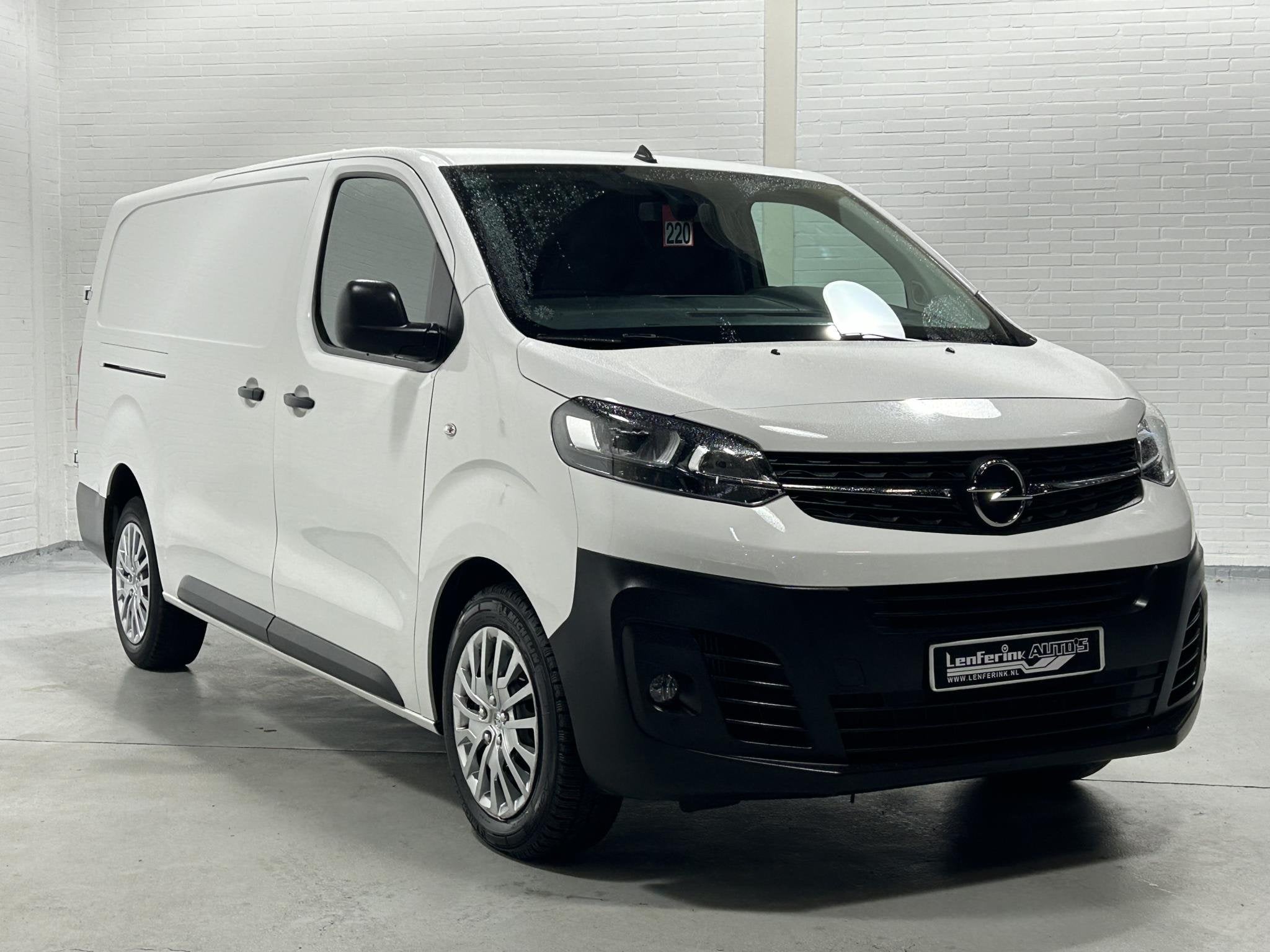 Opel Vivaro 2.0 CDTI 122 pk L3H1 Automaat Airco, Cruise Dode, Auto's, Bestelauto's, Gebruikt, 4 cilinders, Leder en Stof, Bedrijf