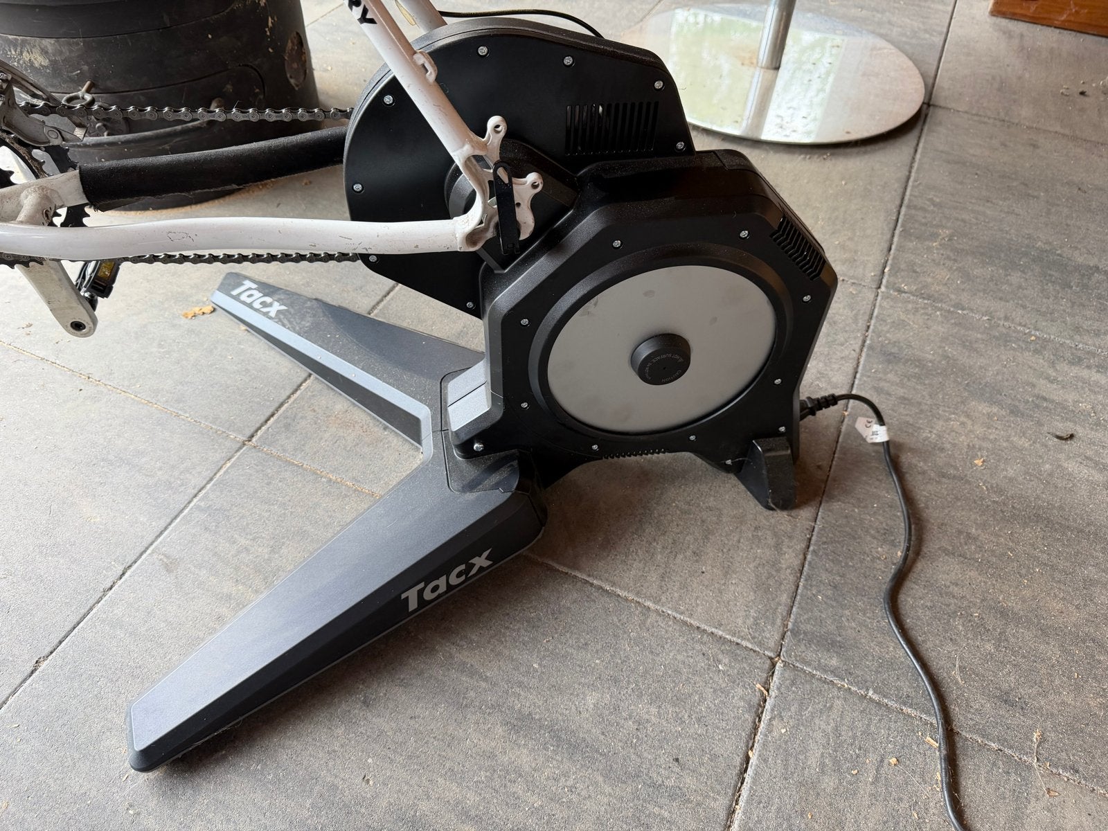 Tacx Flux S Smart Trainer T2900S + Casette 9t + Trainer Mat, Ophalen of Verzenden, Zo goed als nieuw, Overige typen