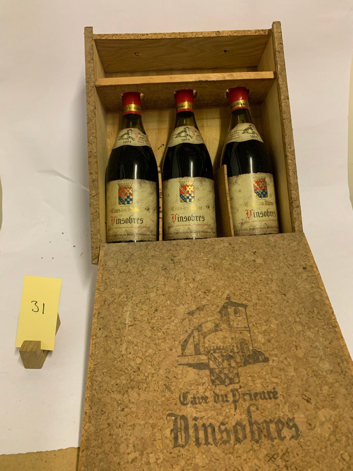 3 flessen Cotes-du-Rhone Vinsobres 1984 in houten kist, Verzamelen, Gebruikt, Frankrijk, Ophalen of Verzenden, Rode wijn
