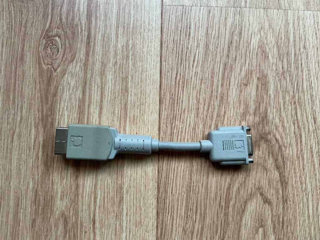 Vintage Apple HDI-45 > DB-15 video adapter, Ophalen, Apple