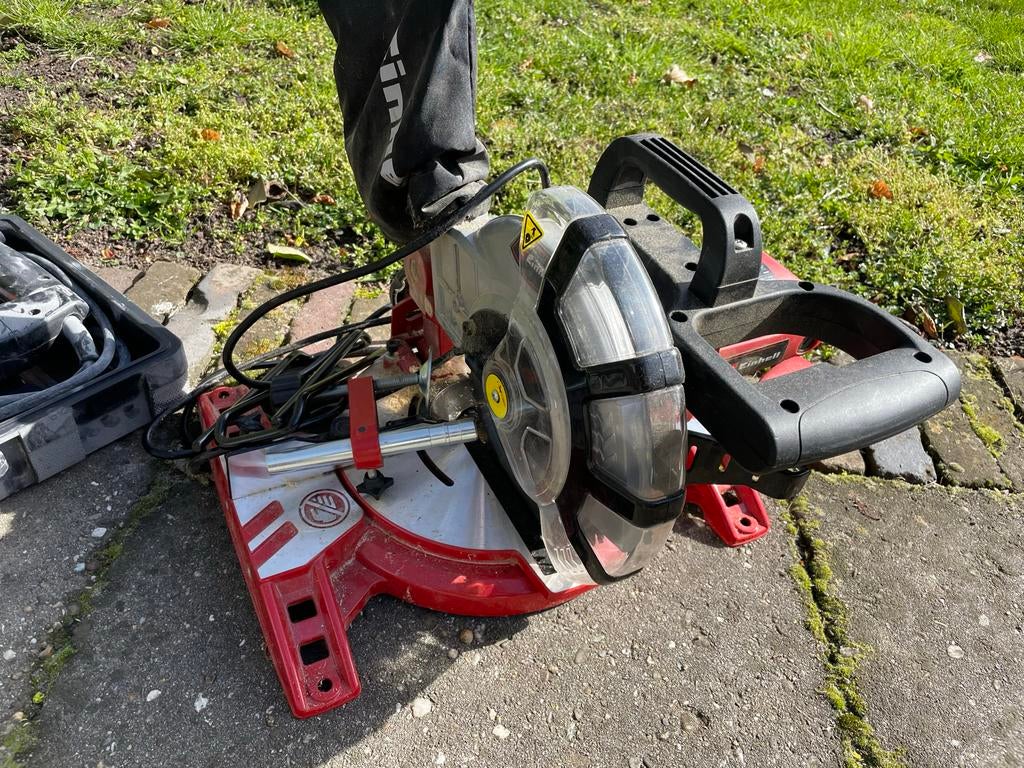 Einhell afkortzaag, Doe-het-zelf en Verbouw, Gereedschap | Zaagmachines, Ophalen, Zo goed als nieuw, Afkortzaag, 30 tot 70 mm