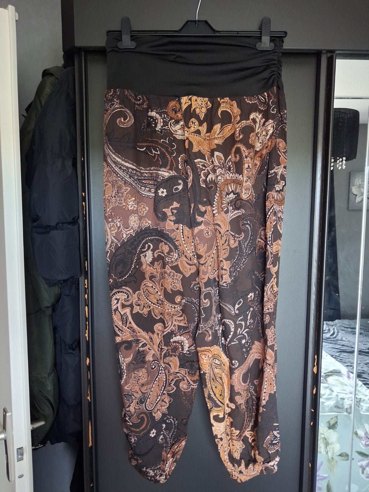 Harembroek/ballonbroek 
Maat xl, Kleding | Dames, Bruin, Maat 46/48 (XL) of groter, Ophalen of Verzenden, Lang