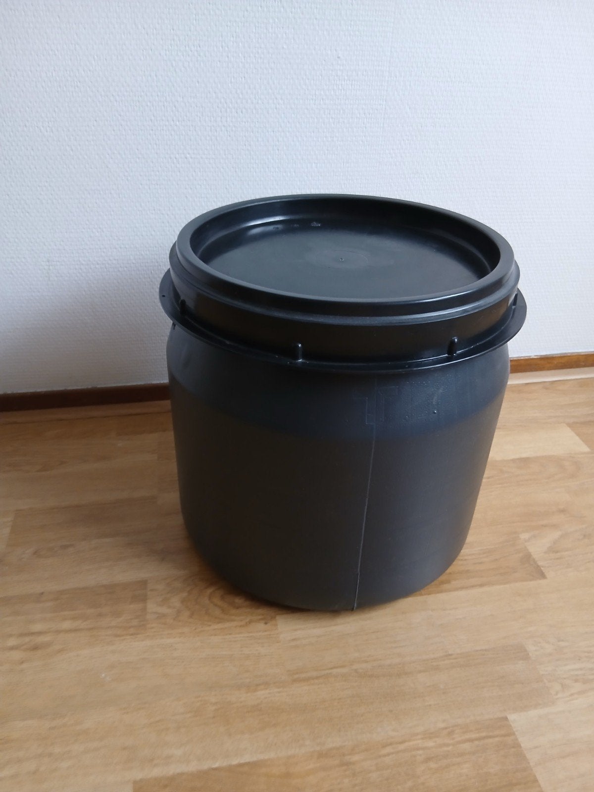 Voerton voor brokken, Ophalen