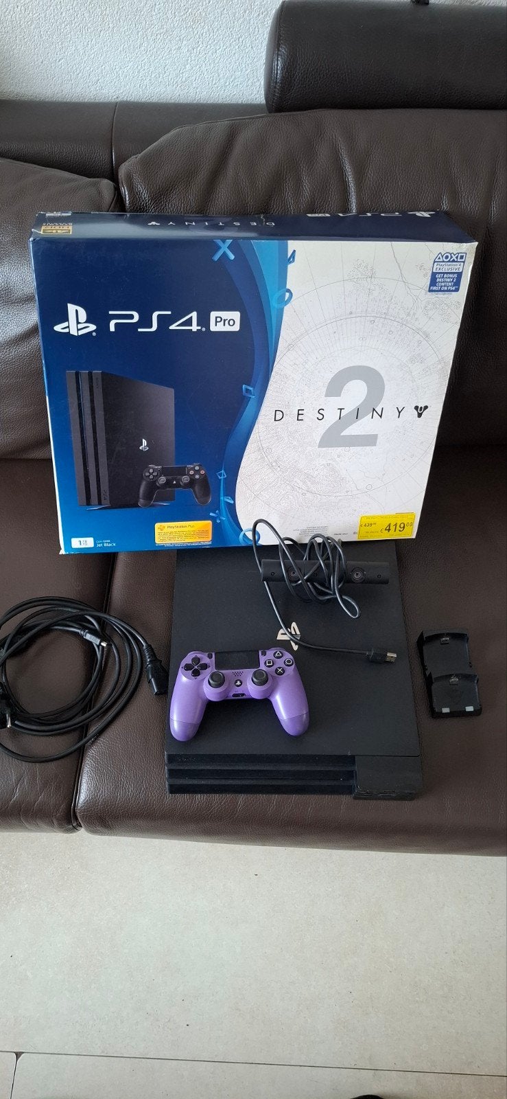 PlayStation 4 Pro met controller en accessoires, Gebruikt, Ophalen of Verzenden, 1 TB, Met 1 controller