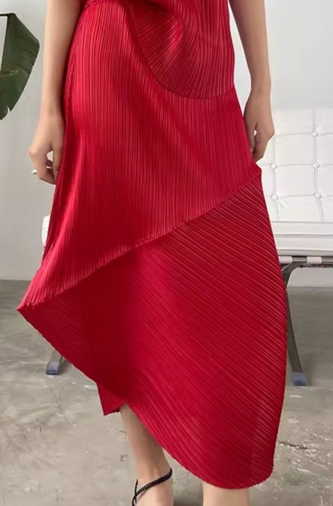 Asymmetrische rok,  pleats, nieuw, Kleding | Dames, Rokken, Maat 38/40 (M), Nieuw, Ophalen of Verzenden, Onbekend