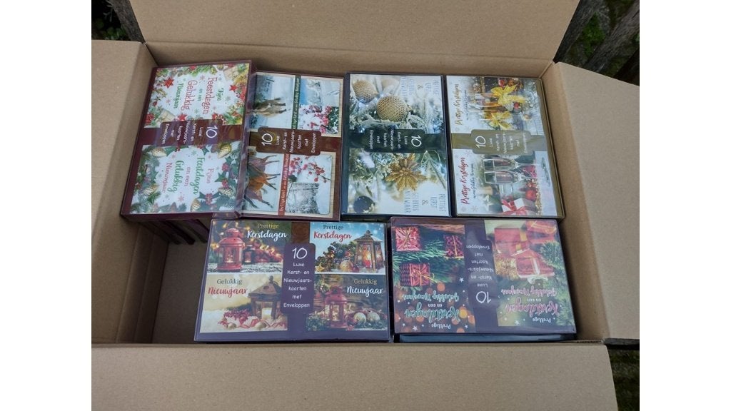 100 stuks Luxe Kerstkaart en Nieuwjaarskaart met envelop, Ophalen of Verzenden, Nieuw