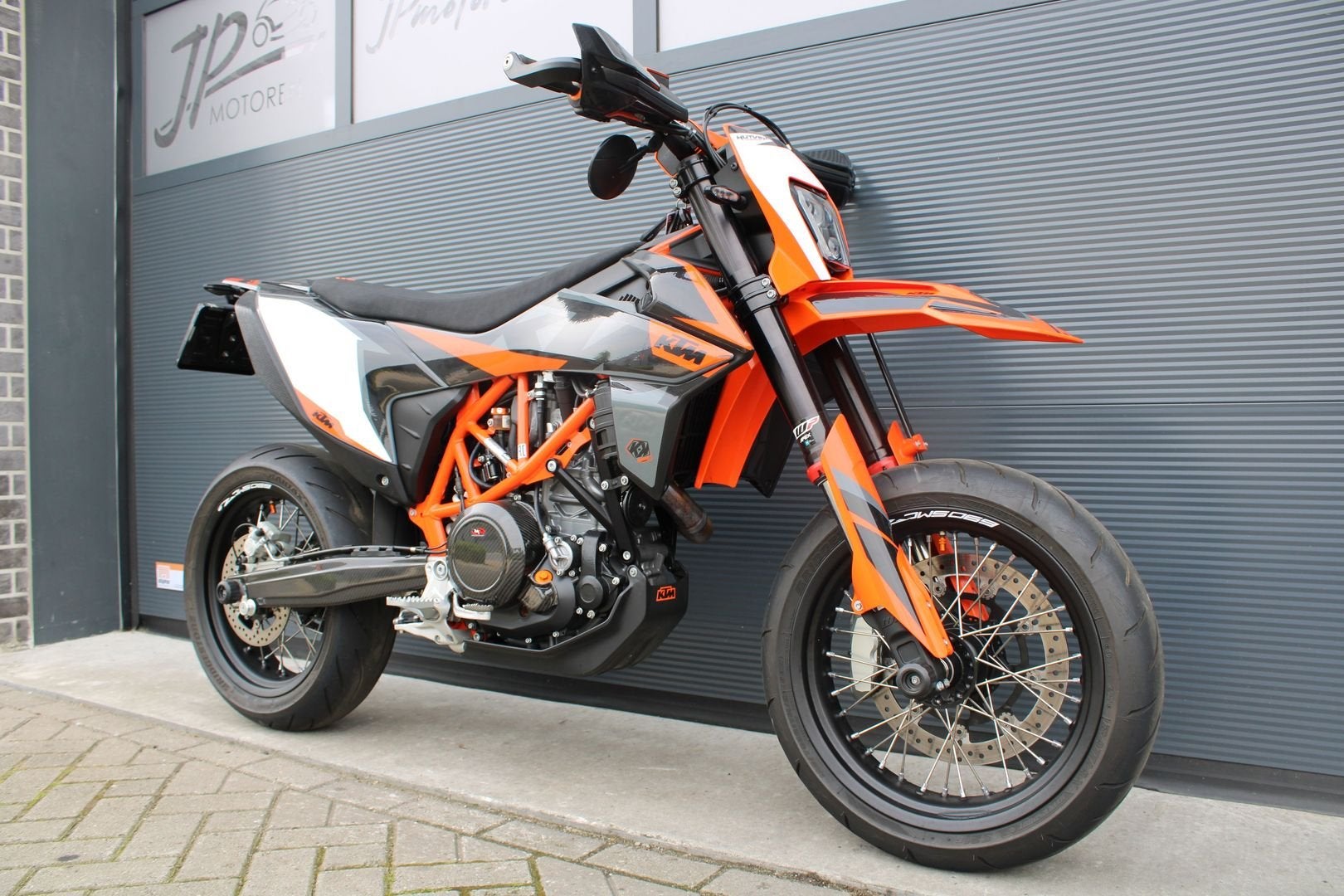 KTM 690 SMC-R smc (2021) *Org.NL*Akrapovic*, Motoren, 693 cc, KTM, Bedrijf, Onbekend
