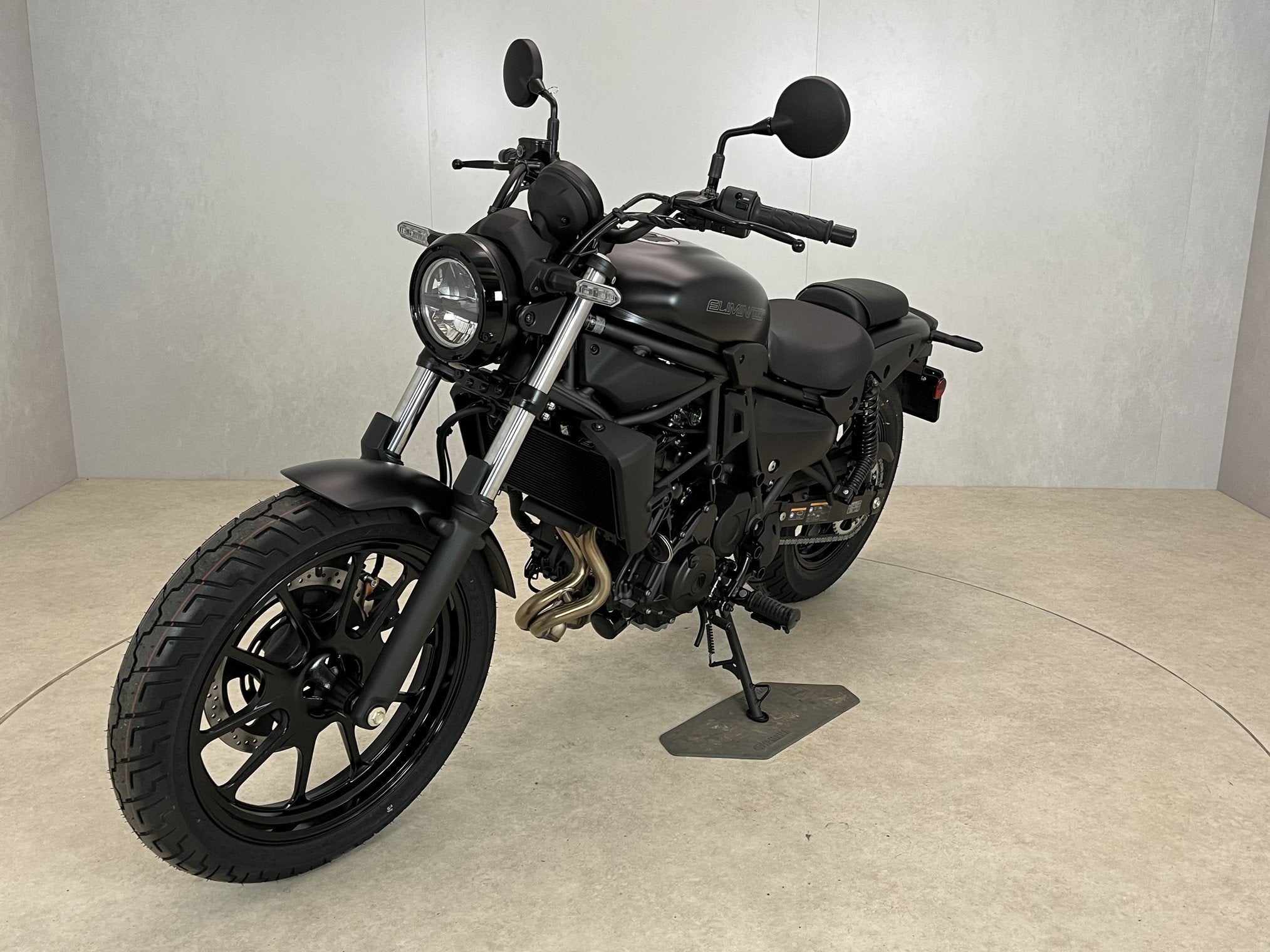 Kawasaki ELIMINATOR 500 (bj 2026), Motoren, Motoren | Kawasaki, Chopper, Bedrijf, Info@kawasaki.nl, Jacobus Spijkerdreef 1-3
2132 PZ  Hoofddorp, NL